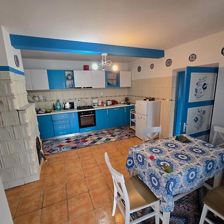 Sailors Guest House جوريلوفكا المظهر الخارجي الصورة