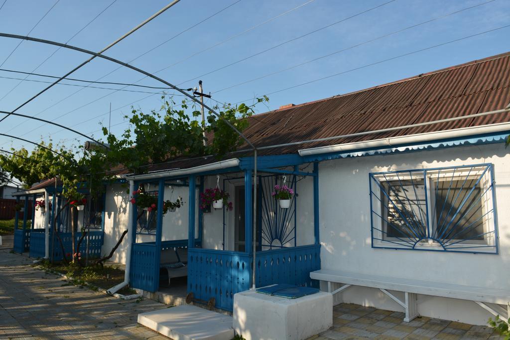 Sailors Guest House جوريلوفكا المظهر الخارجي الصورة