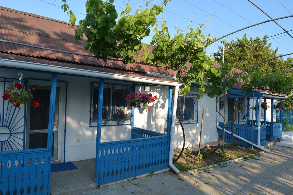 Sailors Guest House جوريلوفكا المظهر الخارجي الصورة
