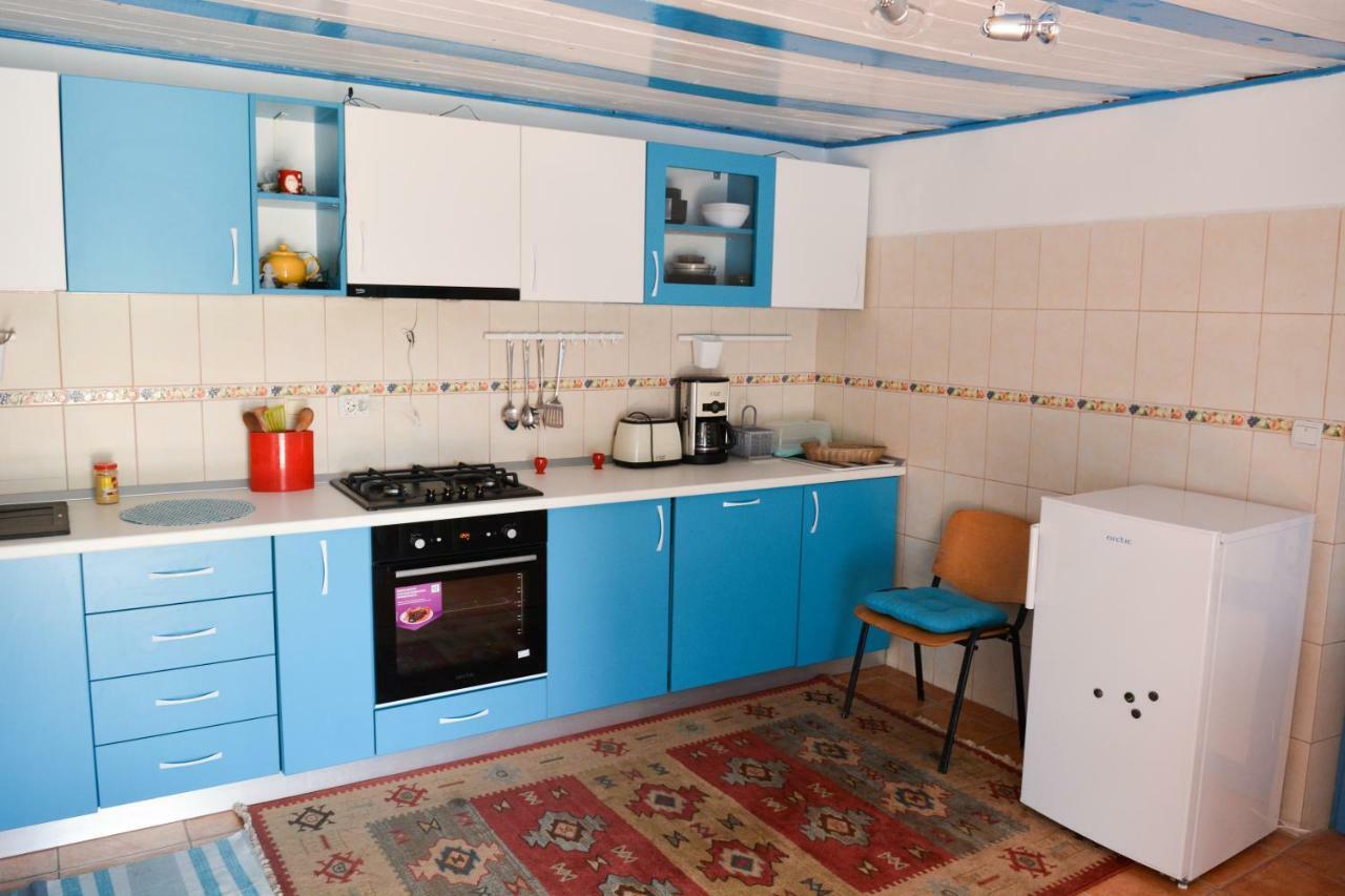 Sailors Guest House جوريلوفكا المظهر الخارجي الصورة