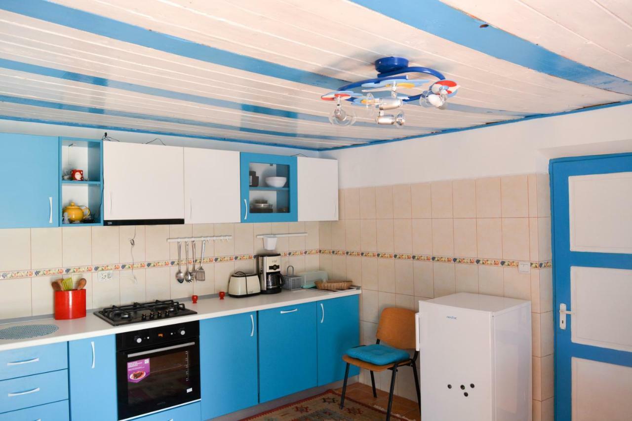 Sailors Guest House جوريلوفكا المظهر الخارجي الصورة